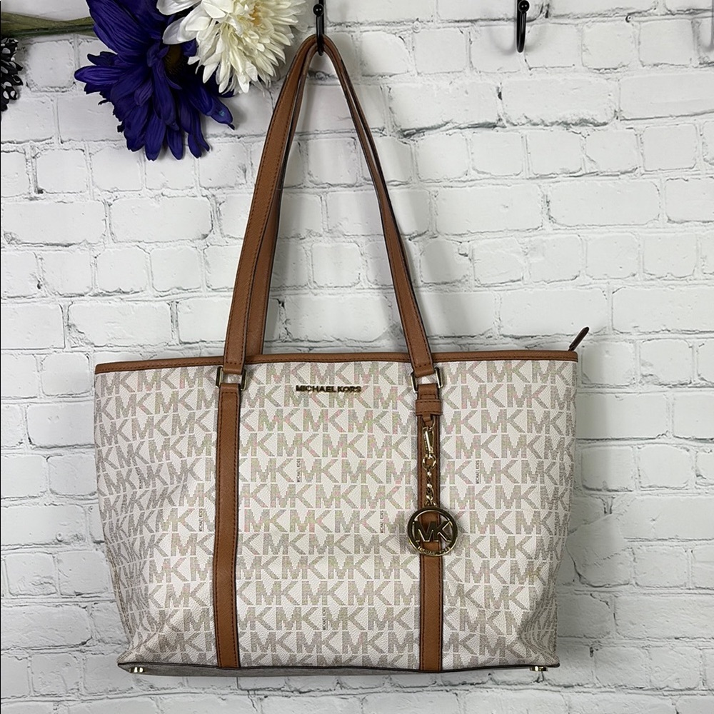 MICHAEL KORS Temple Large Signature Logo Double Handle Tote Bag